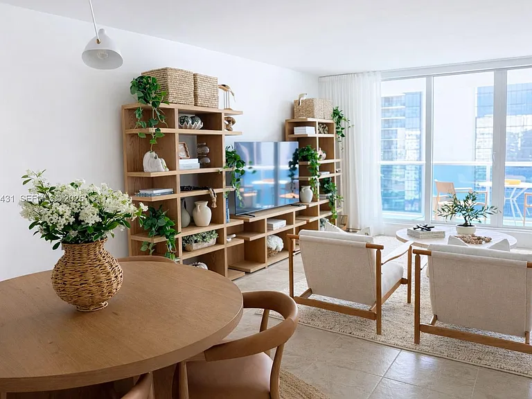 2301 Collins Ave #1501 — Photo 9