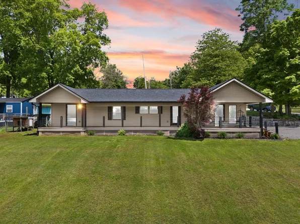 810 Lakeview Dr, Somerset, KY 42503