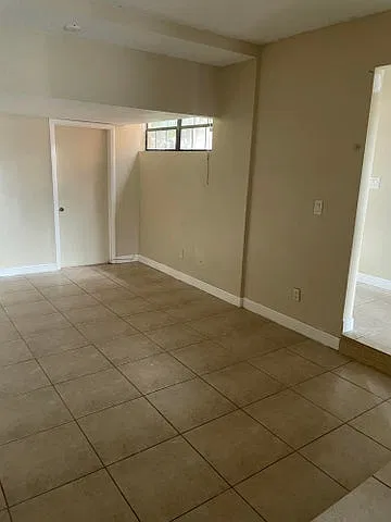 2794 NW 80th Ave — Photo 1