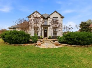 906 Valley View Ave, Red Oak, TX 75154