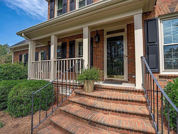 4th image of 101 Spring Point Dr