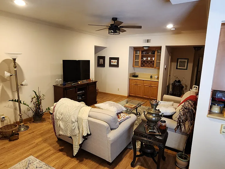 14960 Dickens St #108 — Photo 5