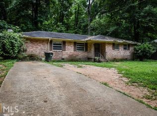 5195 Pinecrest Dr SW, Covington, GA
