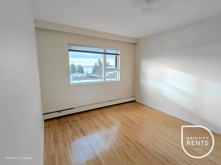 1550 Duchess Ave #407 — Photo 12
