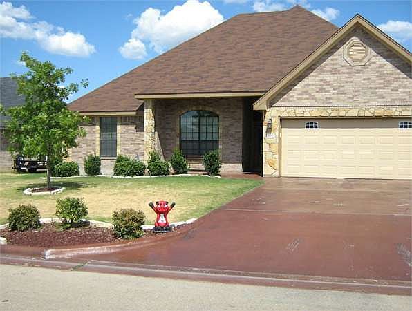 1st image of 707 Marshall Dr