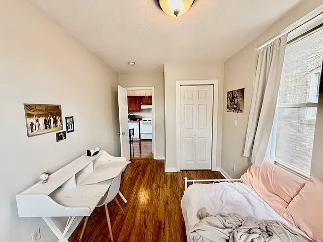 224 Hanover St #13 — Photo 9