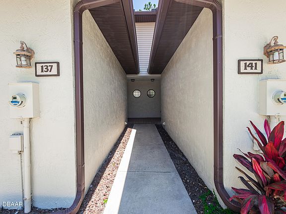 4th image of 137 Dovecote Ln
