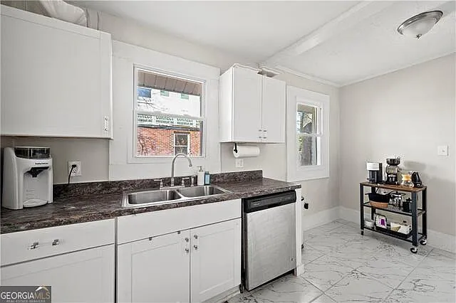 443 3rd Ave — Photo 9