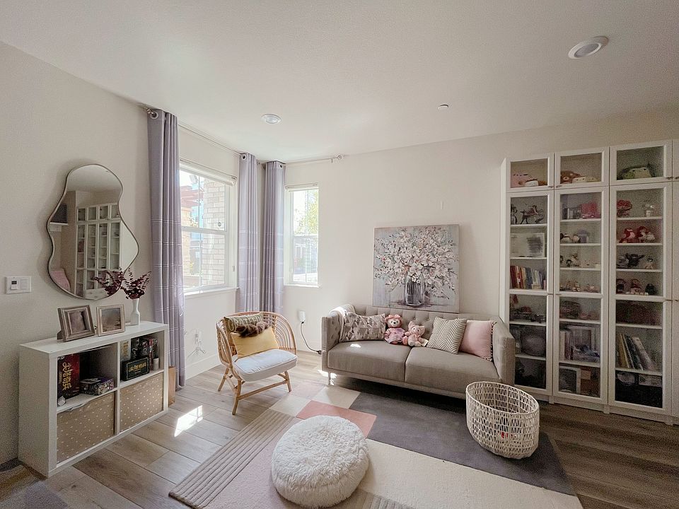 1st image of 1460 Civic Center Dr #1