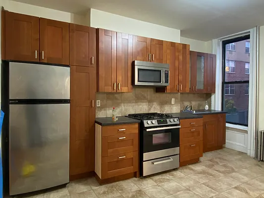 Rented by TheRealEstateCompany.com LLC | media 7