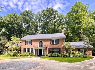 1761 Chartley Rd, Gates Mills, OH 44040