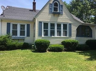 917 Kimball Ave, Waterloo, IA 50702