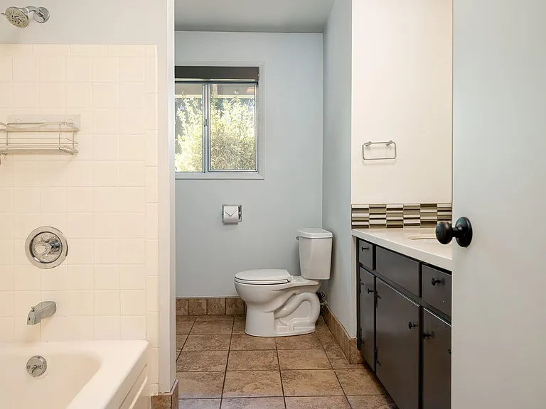 5530 Bonita Rd — Photo 18