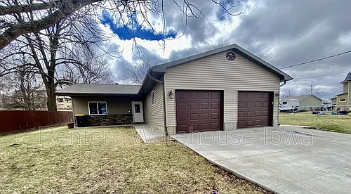 217 E Front St #B Photo 1