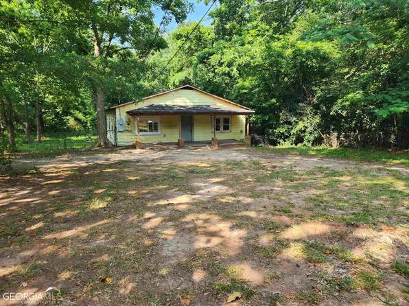 54 Edwards St, Griffin, GA 30223