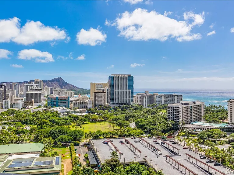 1910 Ala Moana Blvd #28C — Photo 4
