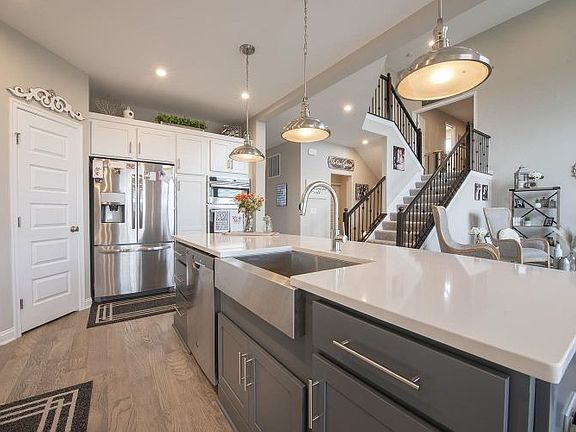 4th image of 7769 Promontory Dr