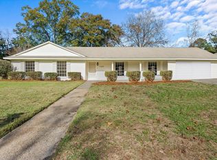 2309 Sunset Dr, Hattiesburg, MS 39402