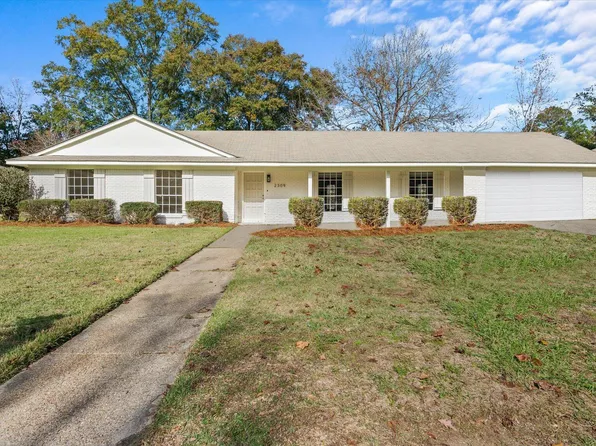 2309 Sunset Dr, Hattiesburg, MS 39402
