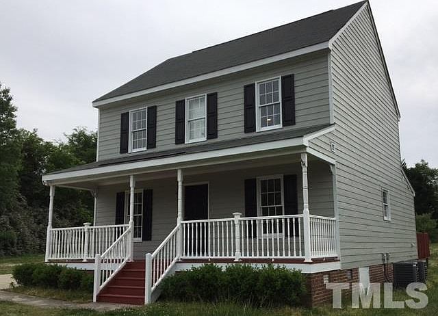 1st image of 104 Derby Pl