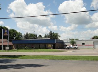 1065 E Caro Rd, Caro, MI 48723