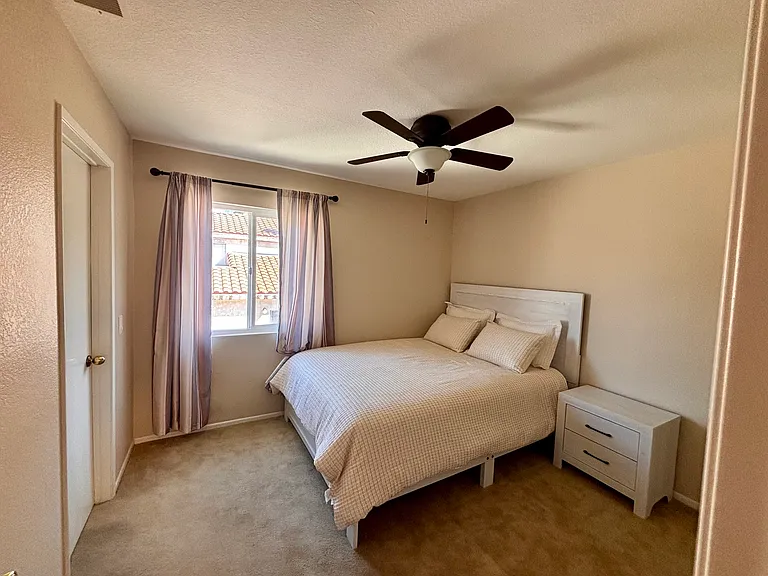 2209 Canyon Dr — Photo 14