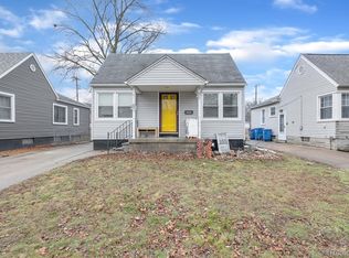 4426 Syracuse St, Dearborn Heights, MI 48125