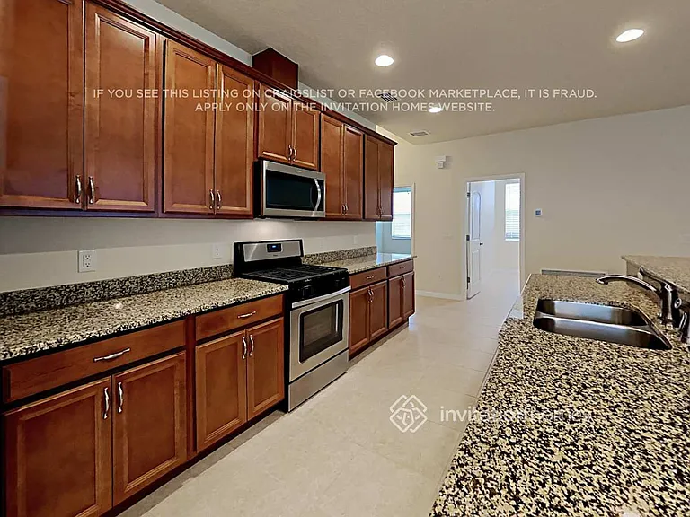 3305 Archdale St — Photo 6