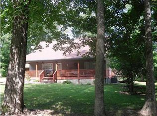 92 Mount Laurel Rd, Pikeville, TN 37367