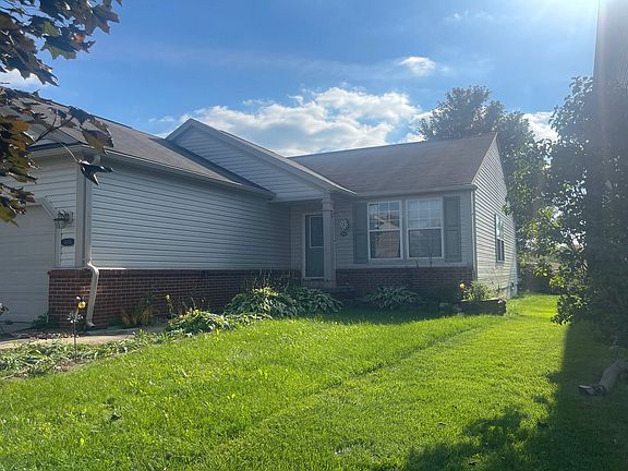2nd image of 4904 Meadow Crest Cir #60