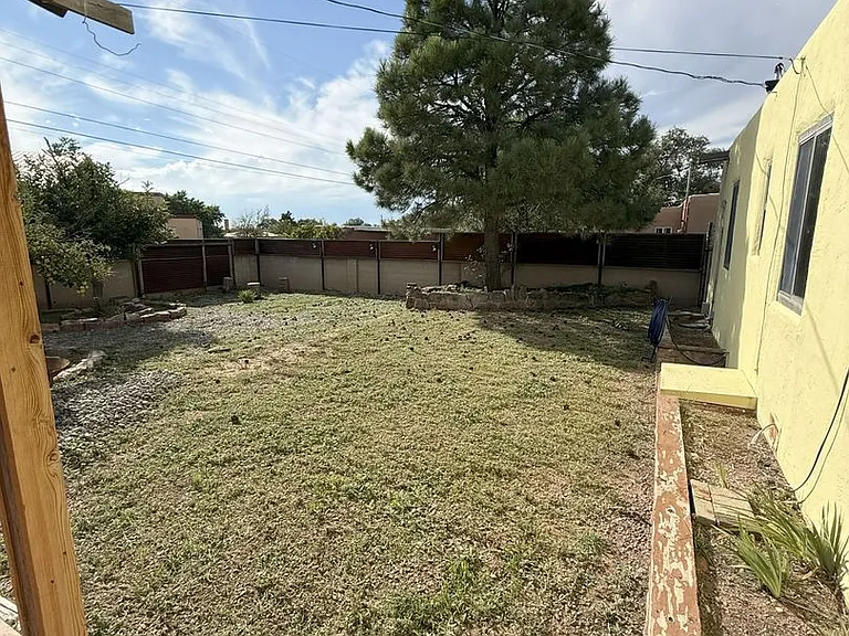 1361 Santa Rosa Dr — Photo 33