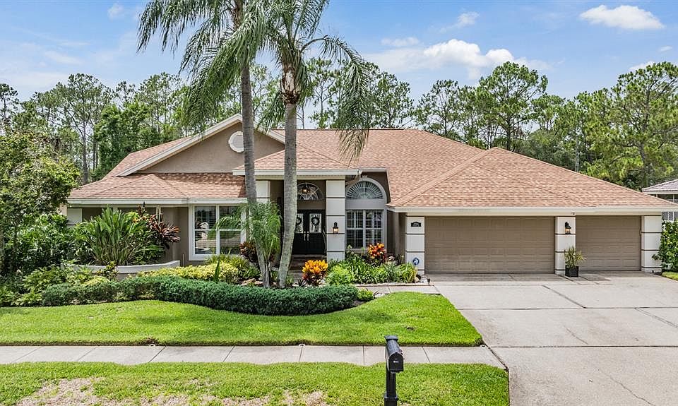 1st image of 17314 Hialeah Dr