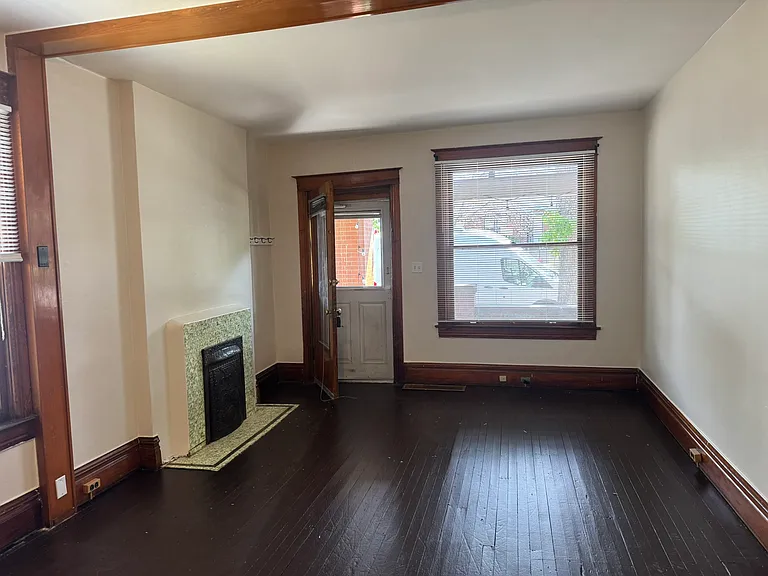 1803 S Washington St — Photo 17