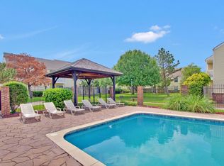 Buttonwood Tree, Wichita, KS 67207