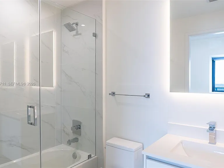 700 NE 24th St #3603 — Photo 39