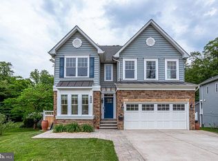 1843 Peabody Dr, Falls Church, VA 22043