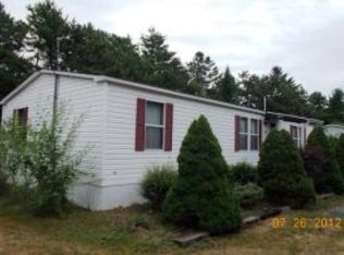 61 Valley Rd, Wells, ME 04090