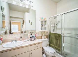 2404 Old Nantucket Ct, Sun City Center, FL 33573