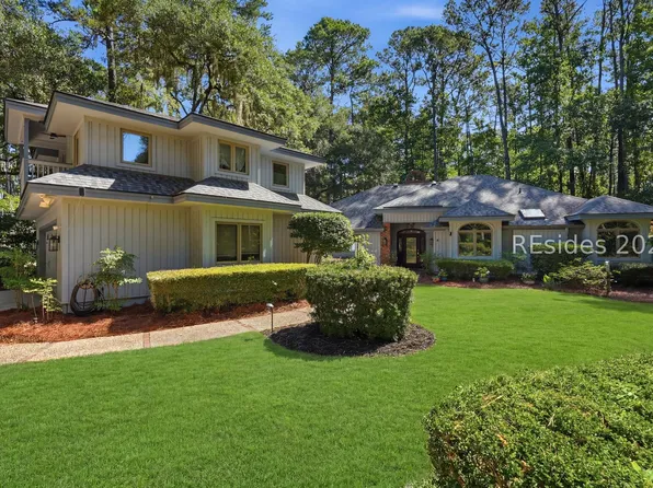 2 Hermit Crab Ct, Hilton Head Island, SC 29926