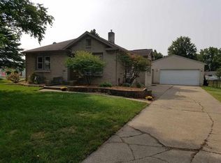 504 38th St, Bay City, MI 48708