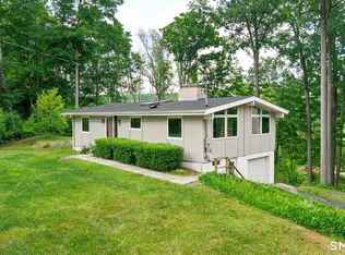 18 Craigmoor Road South, Ridgefield, CT 06877