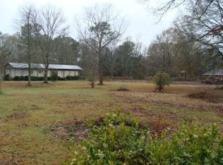 19410 Palmer Rd, Livingston, LA 70754