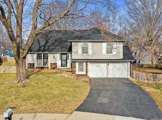 10003 Gillette St, Lenexa, KS 66215