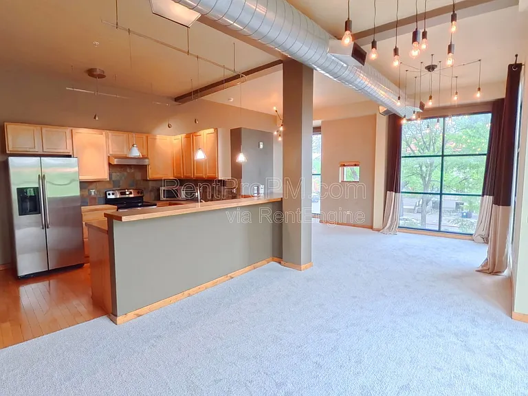 200 S College Ave #201 — Photo 11