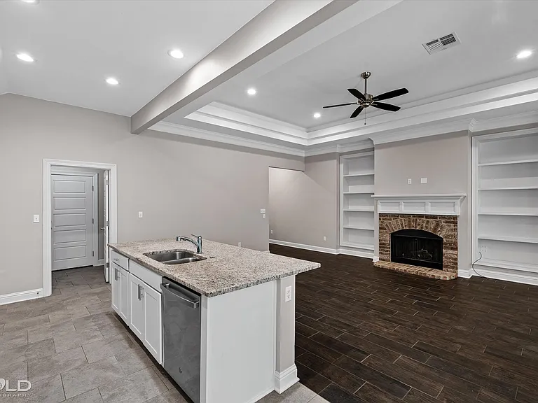 3351 Grand Lake Dr — Photo 12