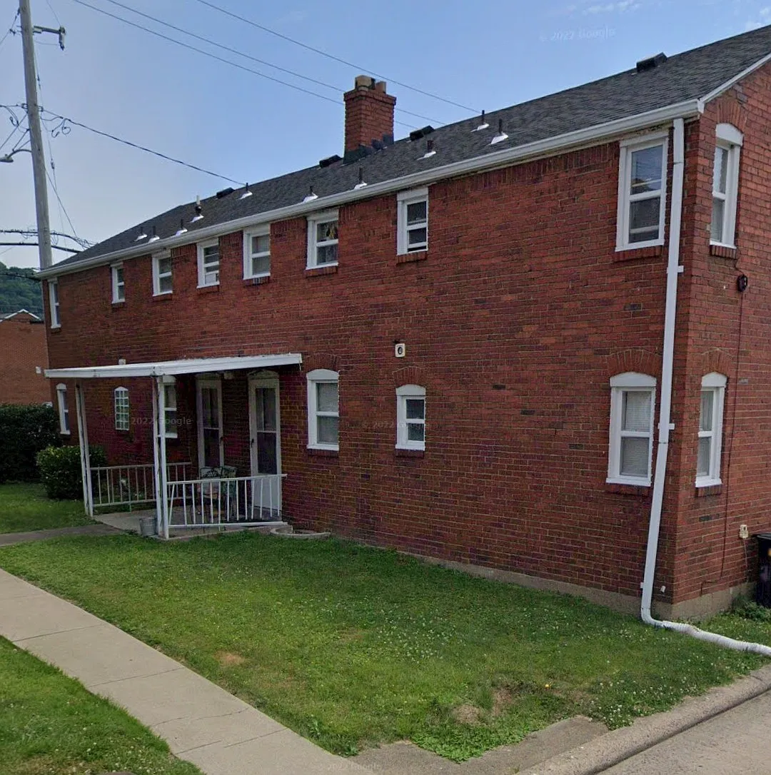 2 bed, 600 sqft, $975 — Photo 2