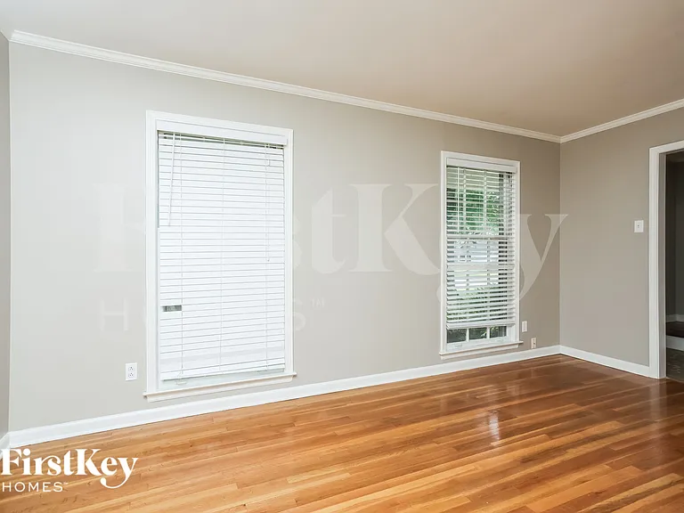 5482 Timmons Ave — Photo 16