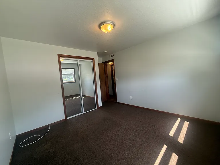 109 S Main St #5 — Photo 2
