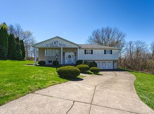 55 Poole St, Pittston Township, PA 18640