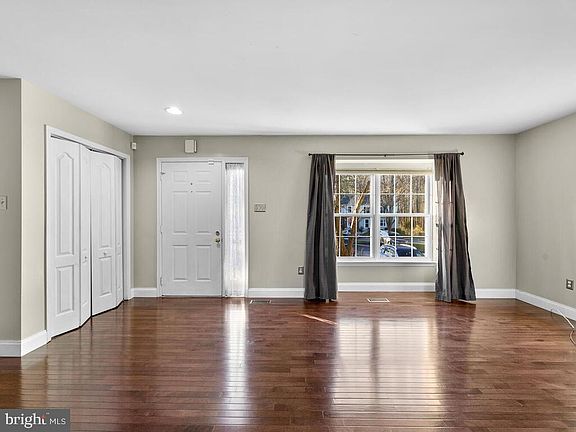 2nd image of 11780 Lone Tree Ct